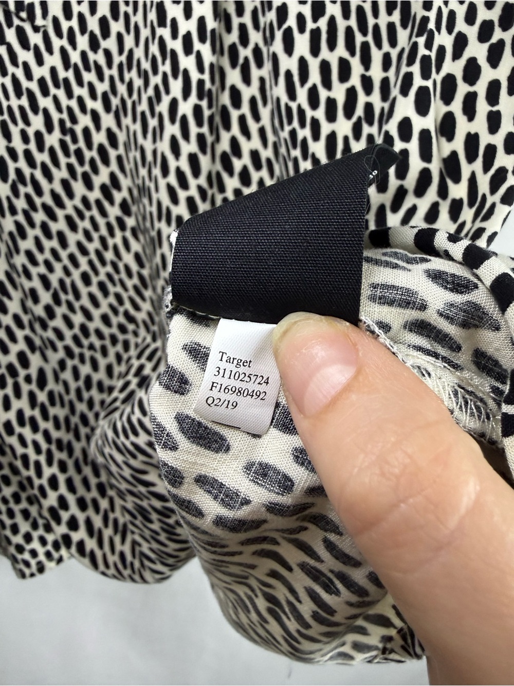 Who What Wear Animal Print Tie Neck Ruffle Blouse, size L - Picture 6 of 7
